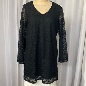 Black lace tunic